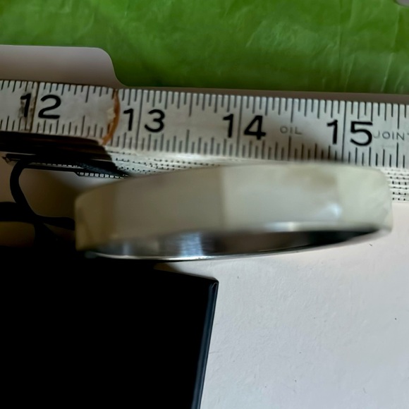 Mother of pearl bangle - Picture 4 of 4